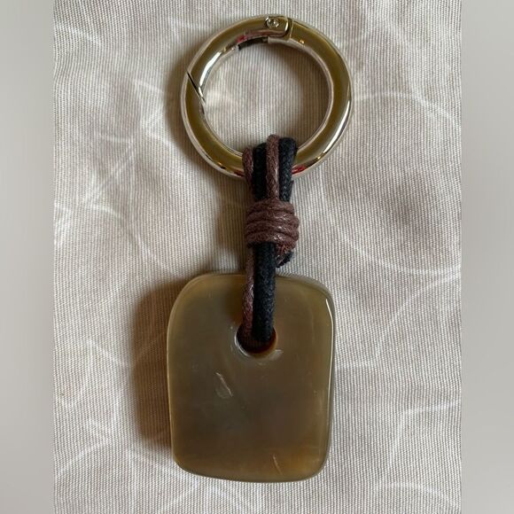 NEW Eco-Friendly Key Chain Handmade South American Artisans Unisex Neutral Gift - Picture 3 of 12
